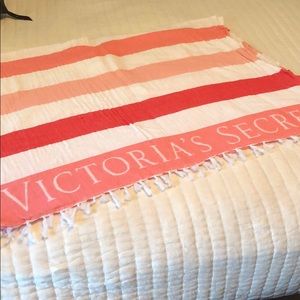 Victoria Secret Beach/blanket towel